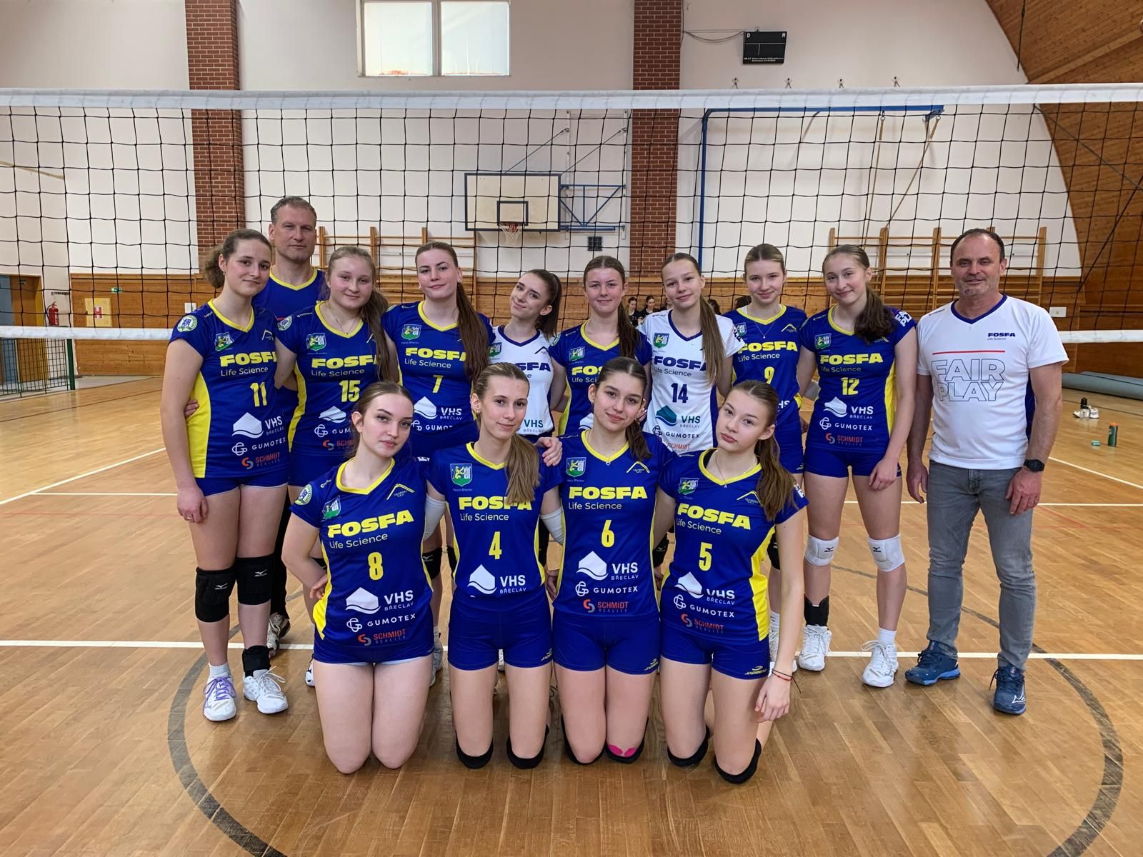 Napínavé souboje mezi týmy Fosfa Lokomotiva Břeclav a UP Olomouc 🏐