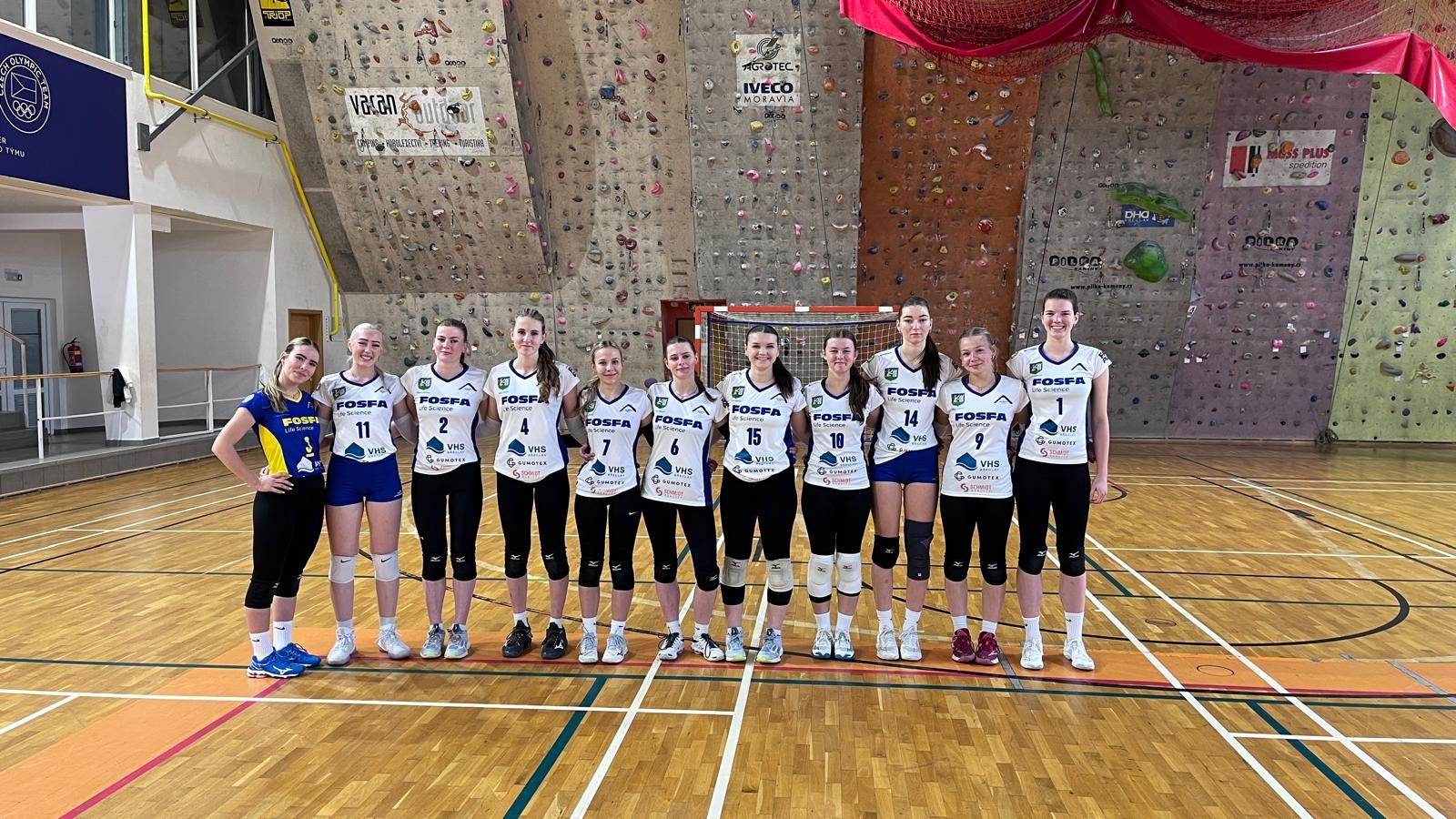 Juniorky na domácí palubovce zazářily 🏐👌
