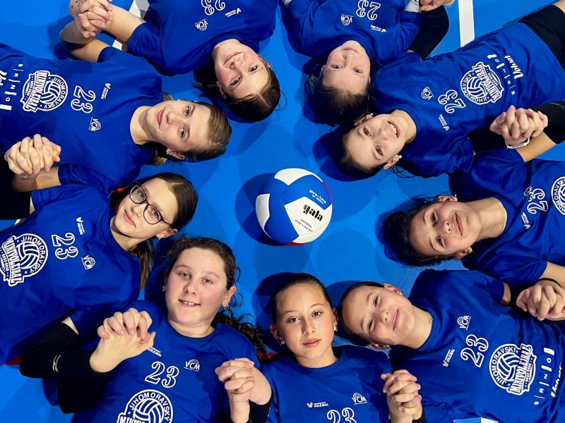Turnaj v modrém minivolejbalu ve Velkých Němčicích 🏐
