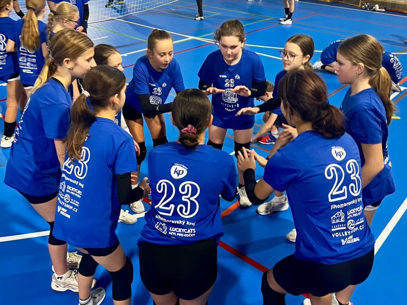 Turnaj v modrém minivolejbalu ve Velkých Němčicích 🏐
