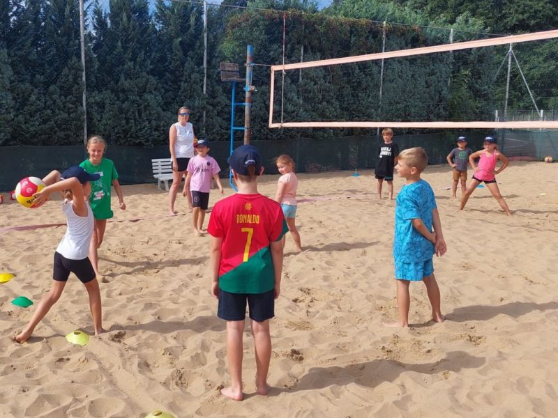 ☀️ Volejbalový den na příměstském táboře Fosfa Sportu ☀️
