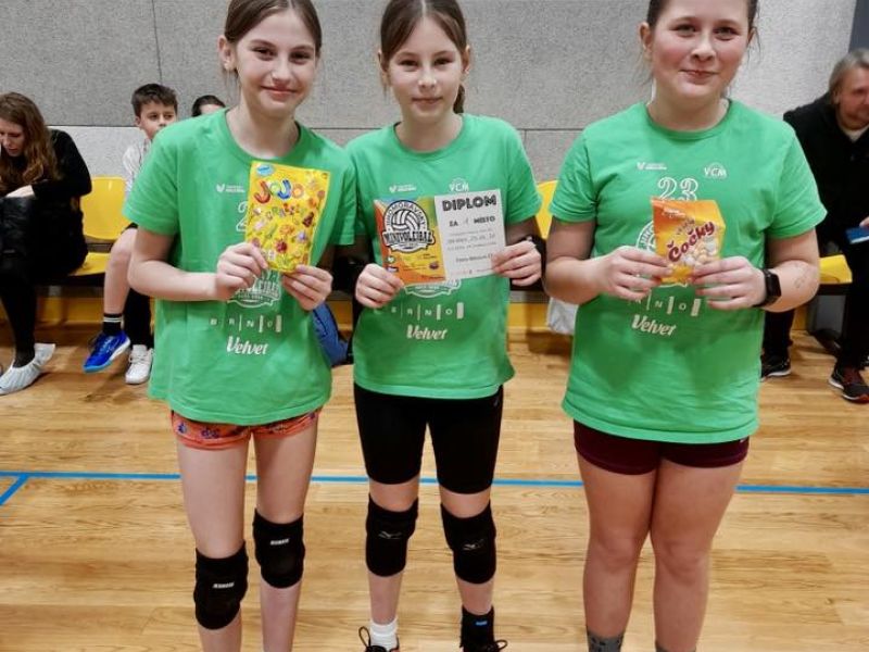 🏐 Minivolejbal v Brně přinesl medaile i bojovné výkony