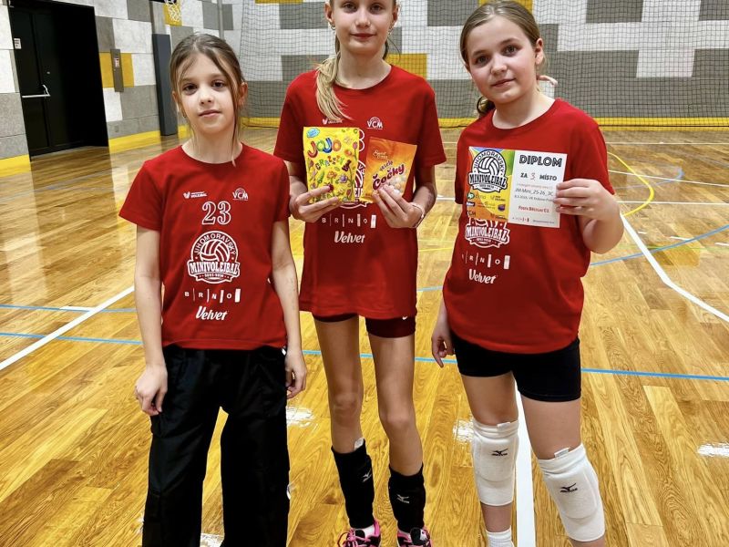 🏐 Minivolejbal v Brně přinesl medaile i bojovné výkony